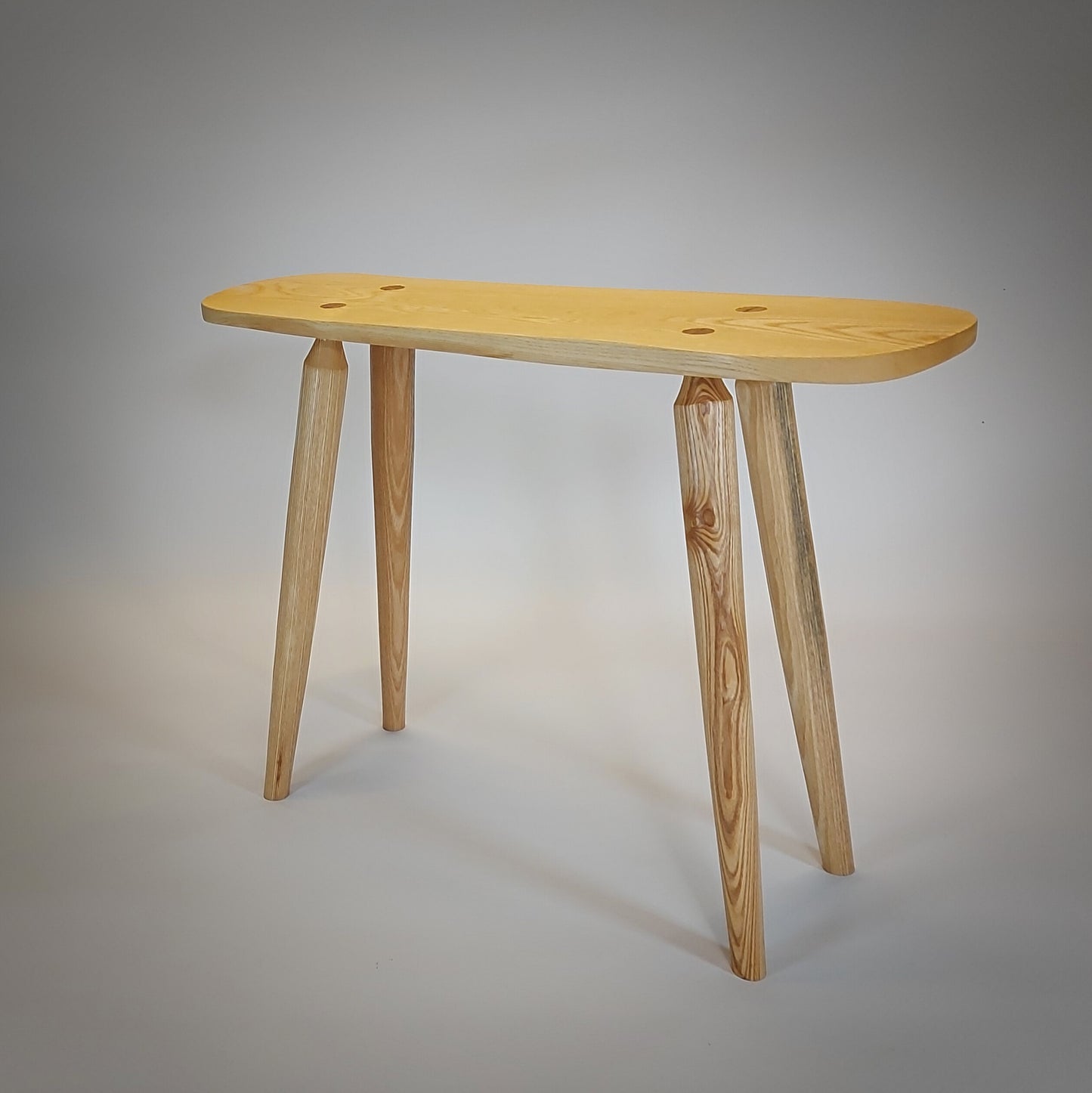 The Perch - Ash (Small)